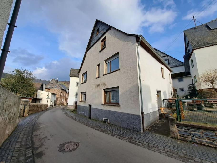 Haus Moselwald - 3 Bedrooms Enkirch Exterior photo